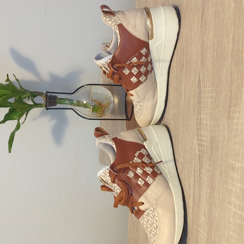 Michael Kors Cream and Brown Retro Sneakers - Picture 5 of 9